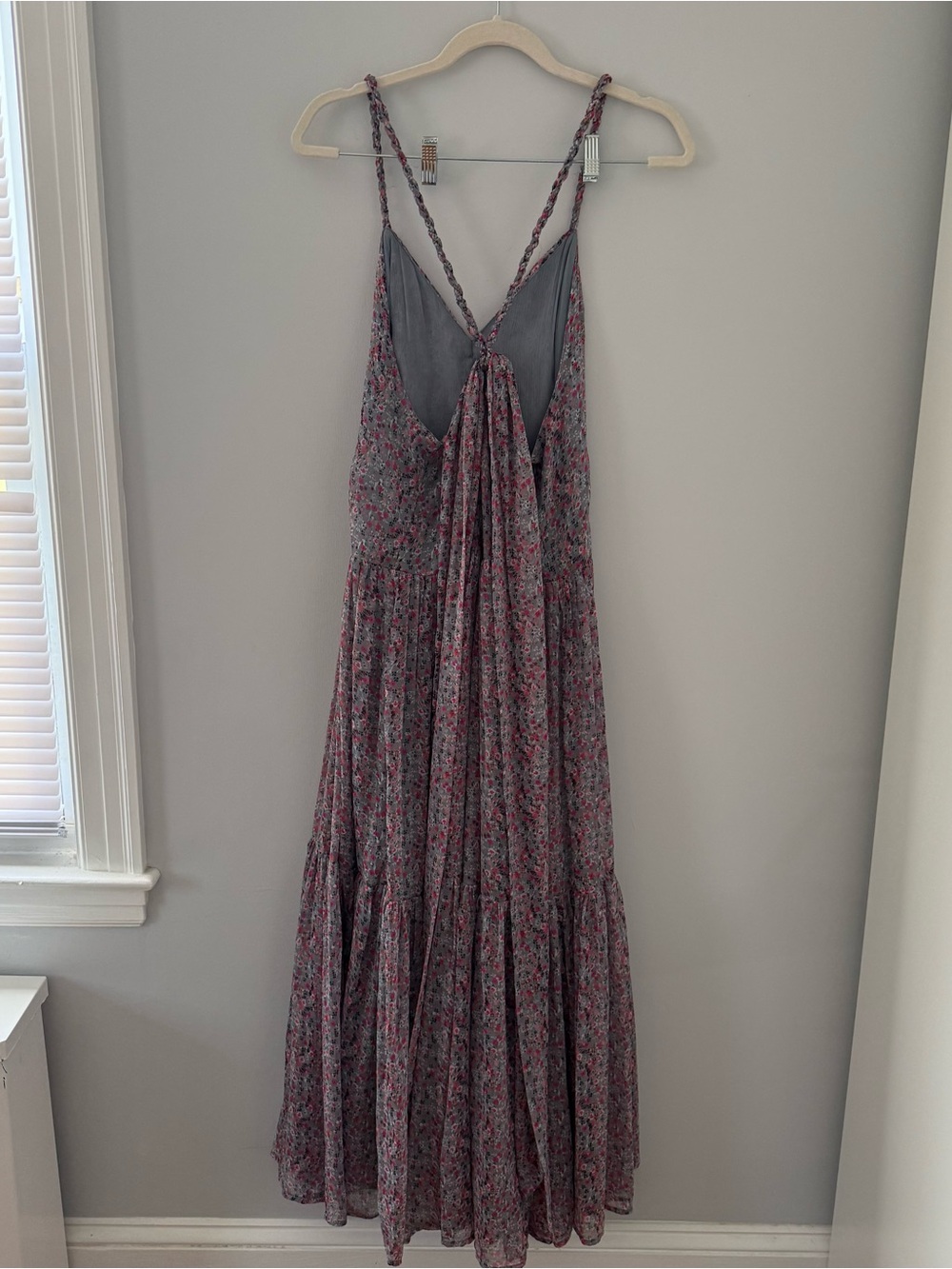 Astr Printed Lavender-Pink Floral V-Neck Tiered Maxi Dress - Picture 7 of 11